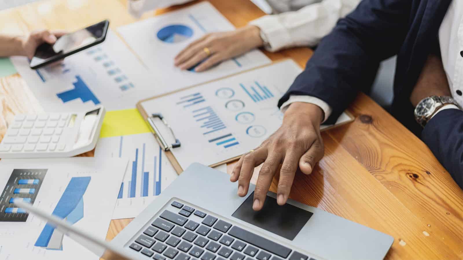Commerciale & Gestion